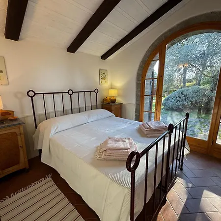 Poggio Corsucci Apartment